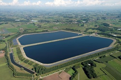 Luchtfoto waterproductiecentrum Kluizen (Evergem)